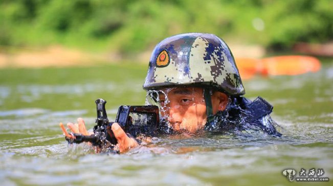貴州武警“魔鬼周”挑戰特戰隊員極限