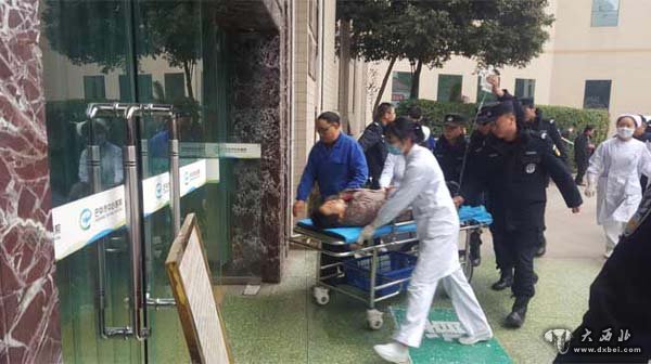 巴中發(fā)生疑似食物中毒事件 30人中毒2人死亡