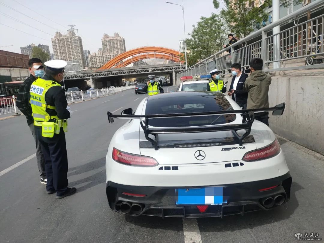 蘭州交警5天共查處貨車(chē)