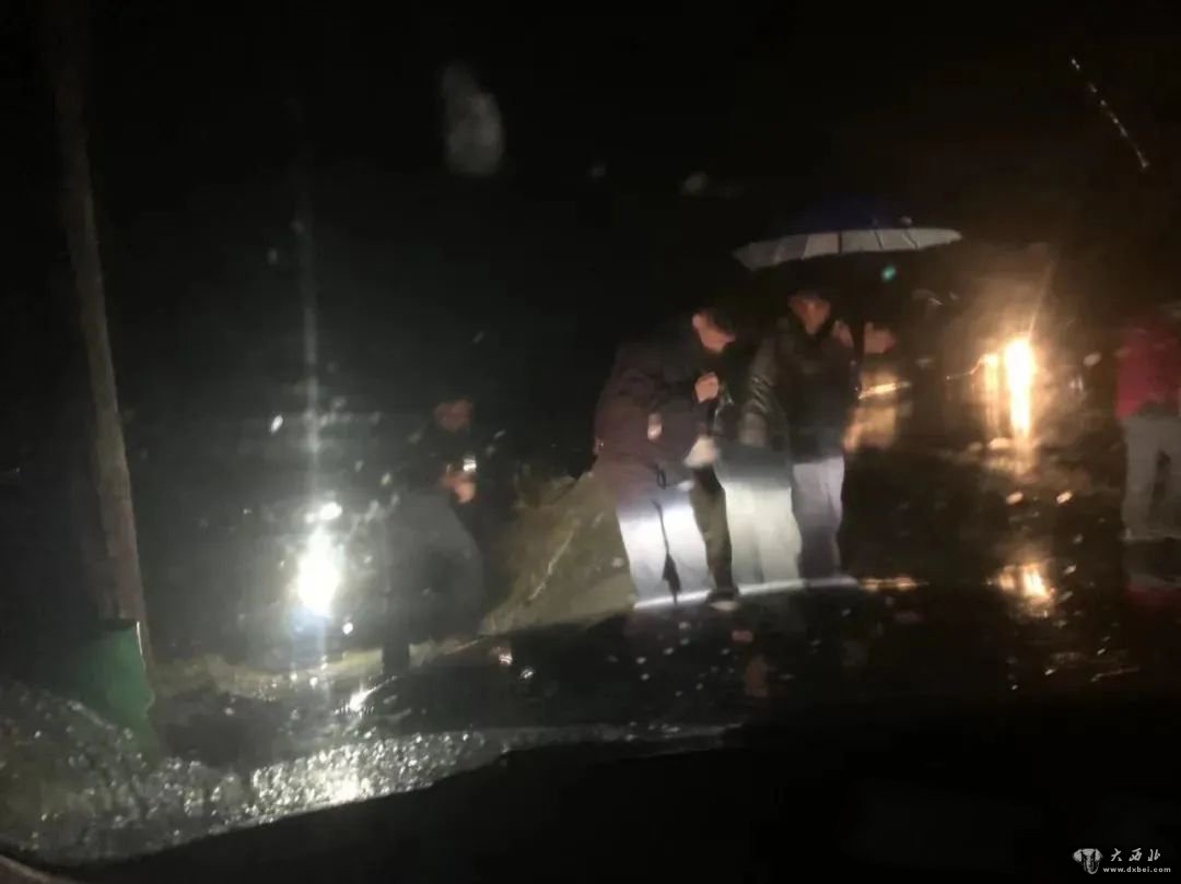 積石山縣公安雨夜偵破