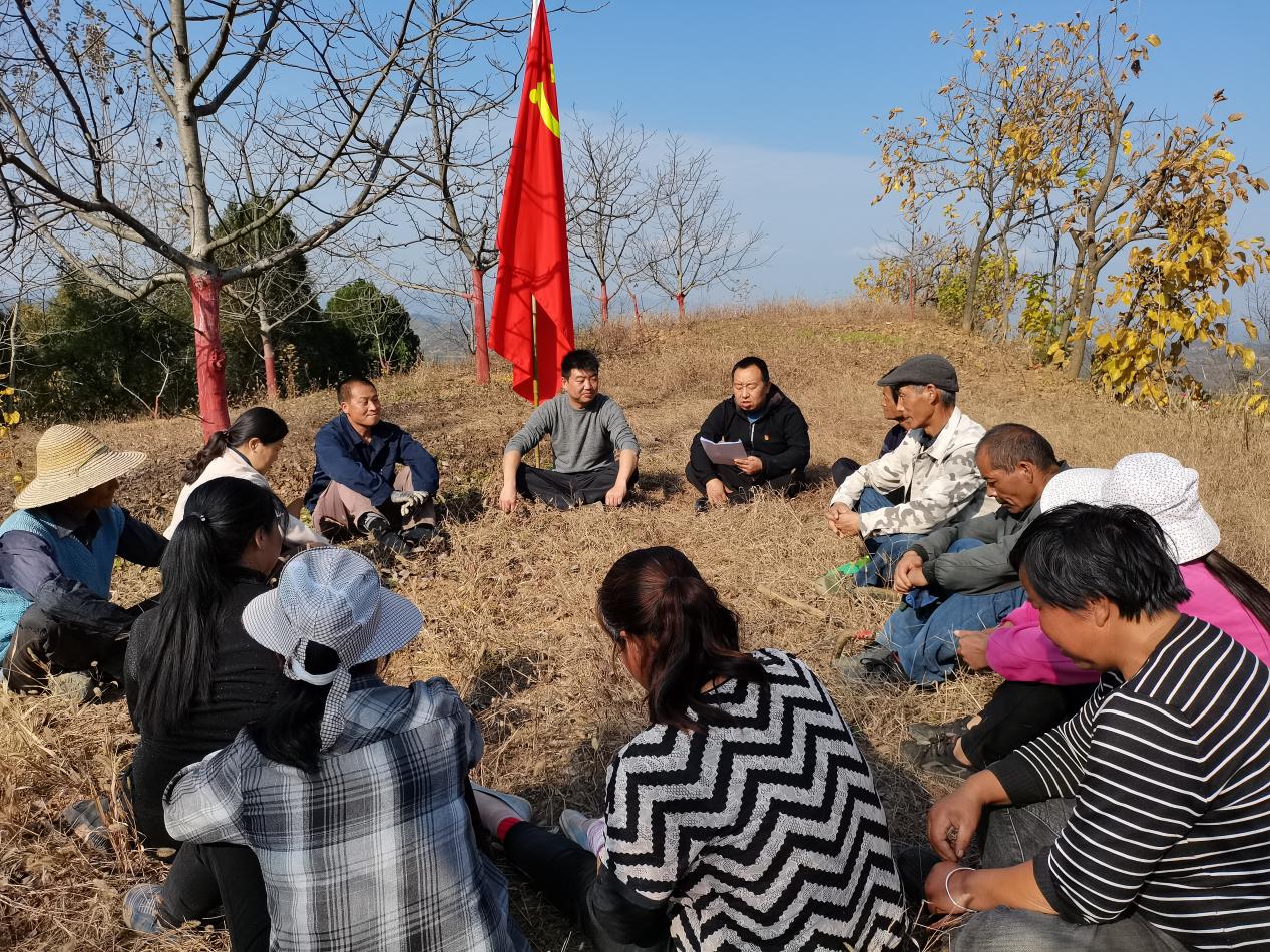 甘肅成縣:“鄉音”宣講